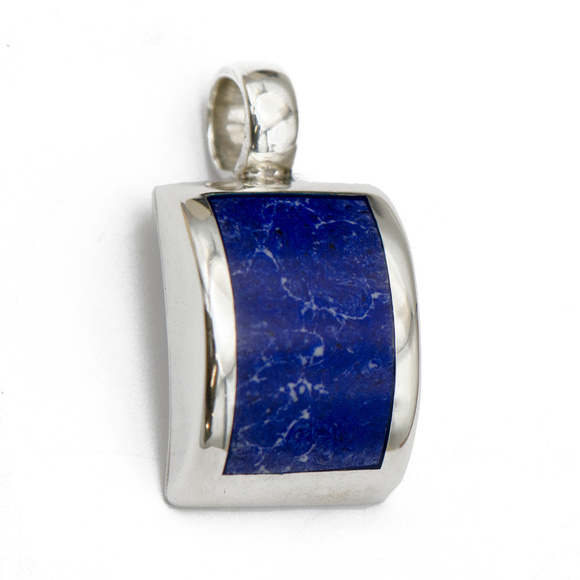 Deep Blue Curved Lapis Lazuli Pendant in Silver